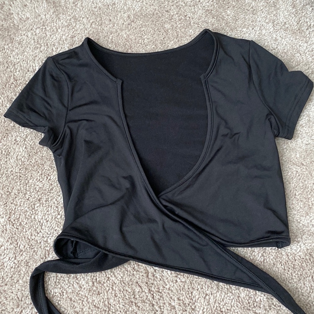 Amazon black tie shirt